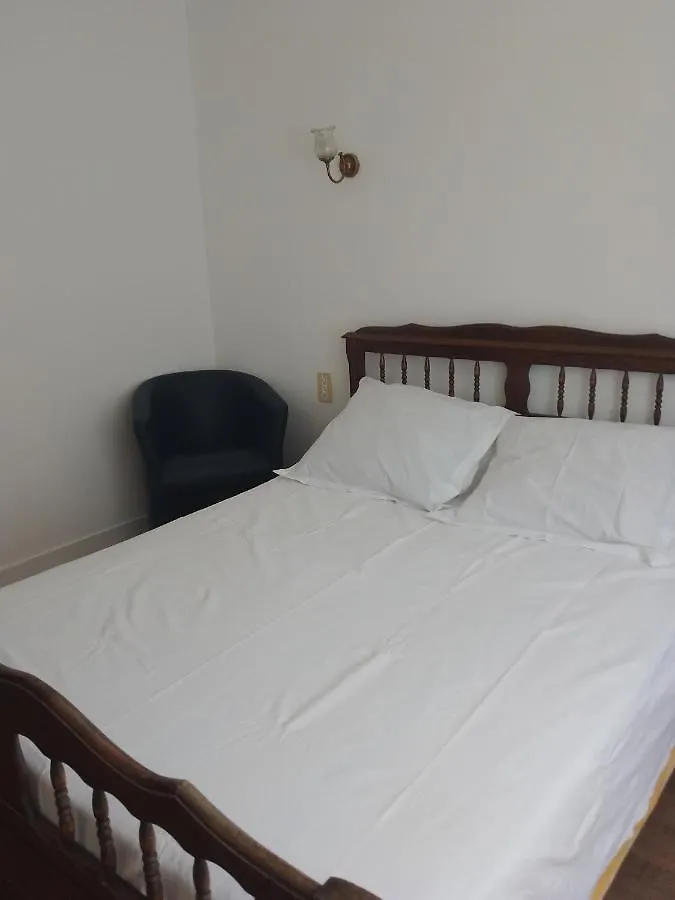 Chambre D'Hotes 카레 플루게 홈스테이