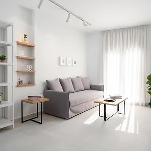 The H Experience - Eclectic Spacious Near Venetian Castle - 1 , Héraklion Grèce