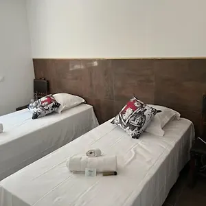 - Les Salons Du Bastier , Ginasservis France